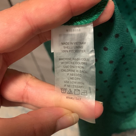 Emerald green with polka dots - Picture 5 of 5